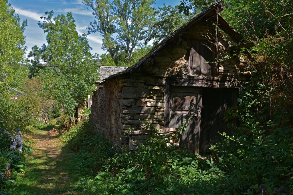 Casa almacén rustica en Carracedo de Compludo, Ponferrada, El Bierzo, León, Castilla y León, España.