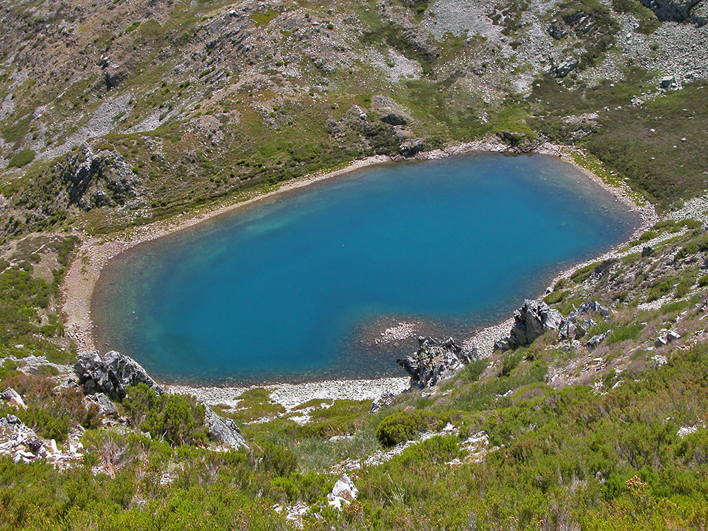 El conocido como Pozo cheiroso, Anllares del Sil, Páramo del Sil, El Bierzo, León, Castilla y León, España.