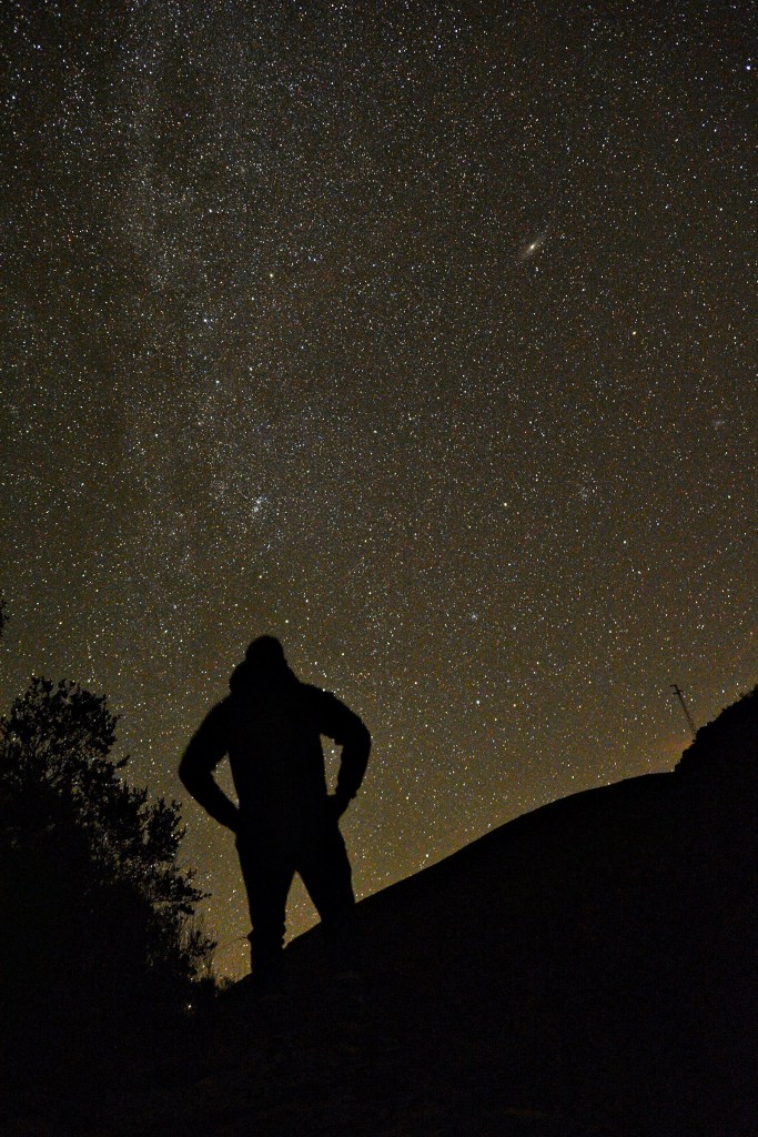 El concepto de infinitud en el cielo cercano a Aira da Pedra, Villafranca del Bierzo, El Bierzo, León, Castilla y León, España.