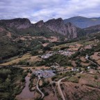 SERIE : A VISTA DE DRON – 25. Cabarcos y Castropetre