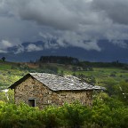 SERIE : PARAÍSOS CERCANOS 39. EL BIERZO (16). VALTUILLE DE ABAJO (1)