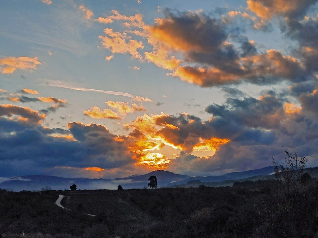 Desde San Clemente, Cacabelos, El Bierzo, León, Castilla y León, España.