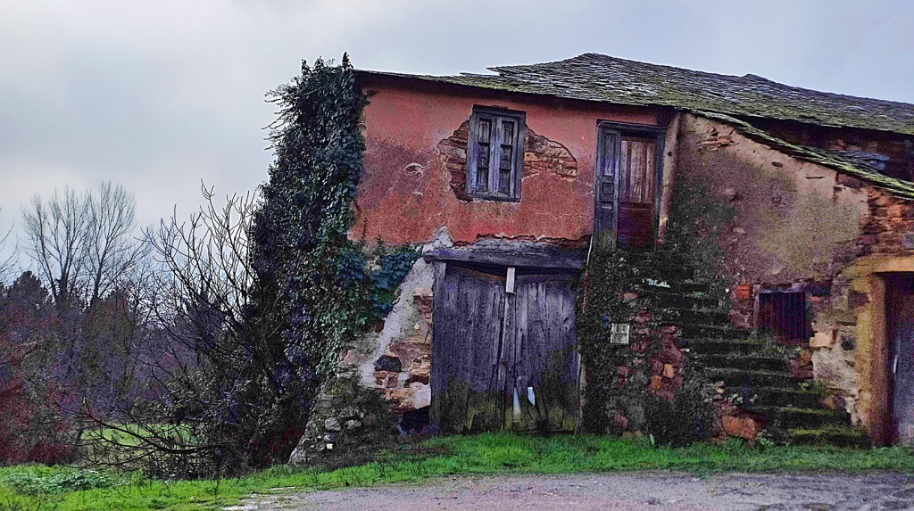 Arquitectura popular en Arganza, El Bierzo, León, Castilla y León, España.
