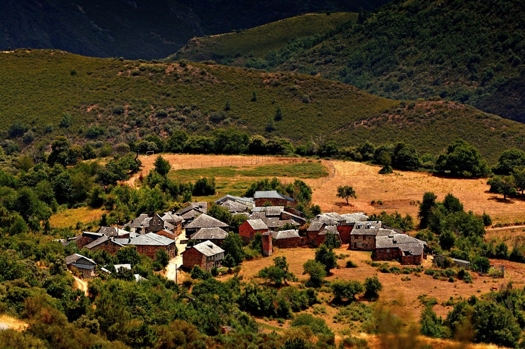 Paradiña, Villafranca del Bierzo, El Bierzo, León, Castilla y León, España.